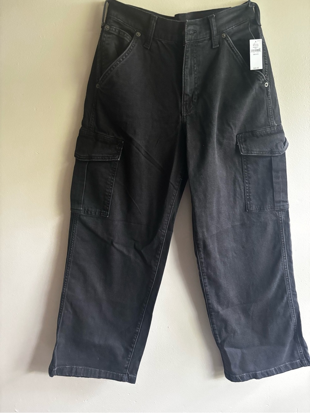 GAP Women’s Black Cargo Pants with Utility Pockets